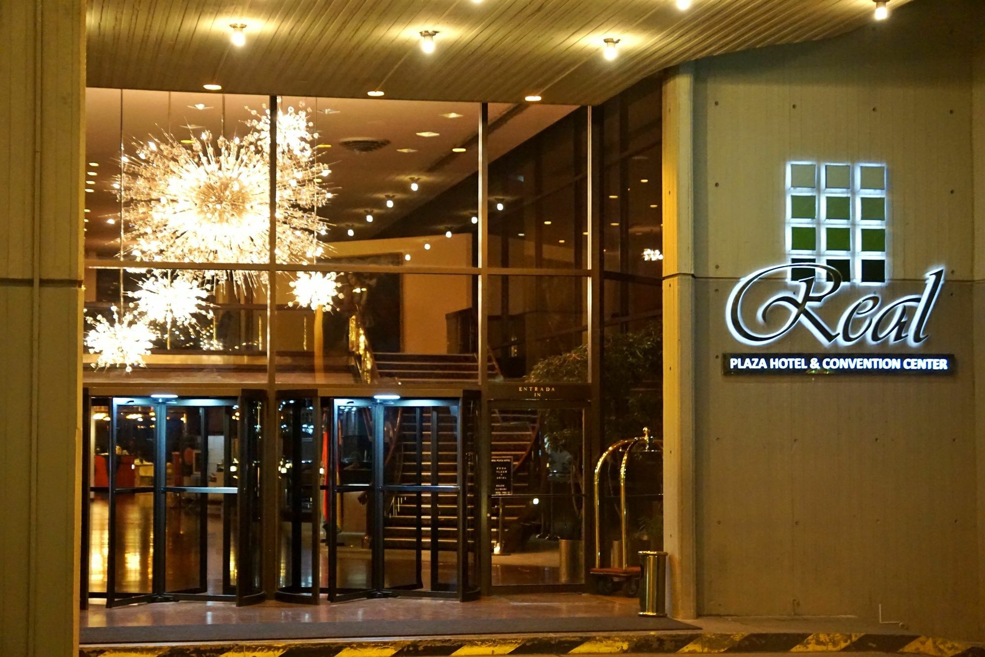 Real Plaza Hotel & Convention Center La Paz Esterno foto